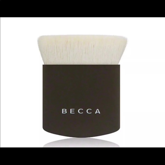 Becca Cosmetics The One Perfecting Brush - Picture 2 of 2